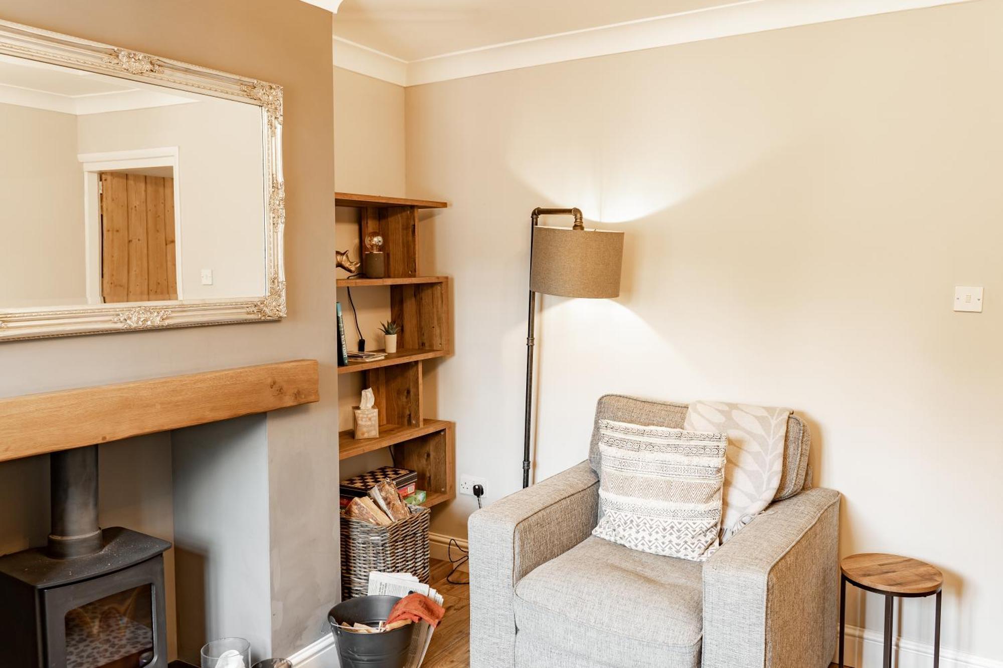 Cosy 2 Bed Cottage In Charming Village Of Christleton - For Up To 5 외부 사진